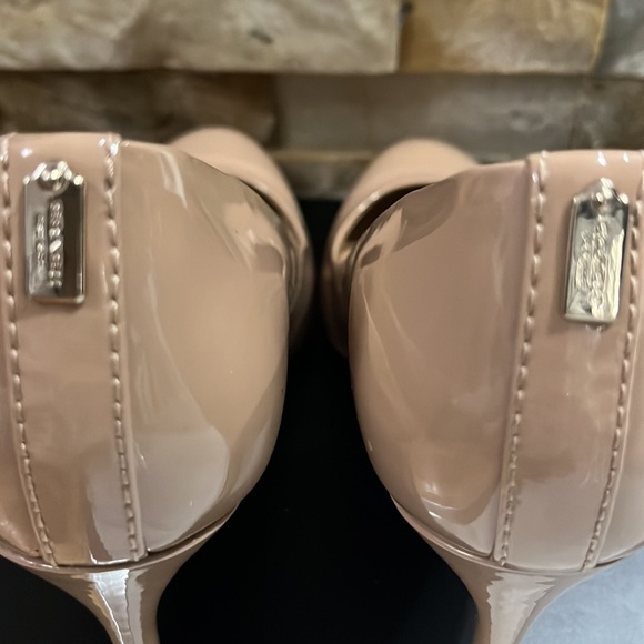 Coach heels - Picture 3 of 5